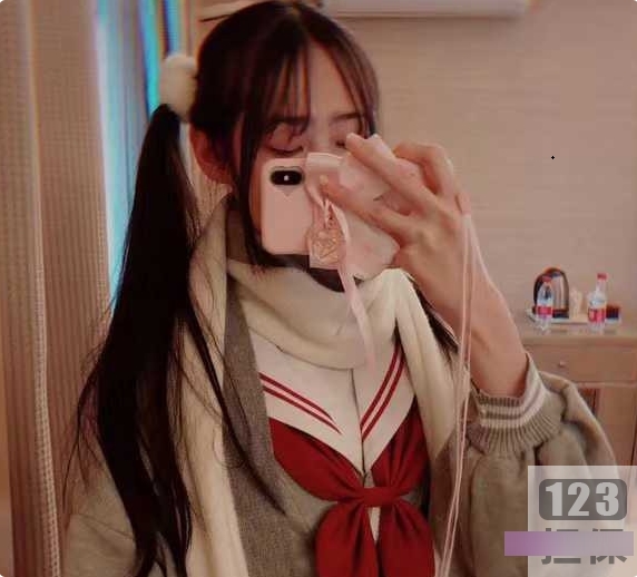 限量抢购抖音江可爱原版定制10部，火爆热卖中！