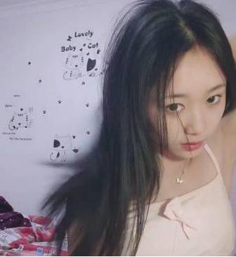 清纯女神校园妹子