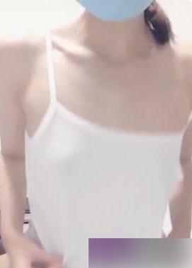 高中女生辍学在家直播活动