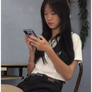 美琪挠脚心惊喜表现，南国足艺节目吸引力十足
