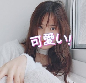 推特网红小姐姐微露脸自娱自乐出水对镜子