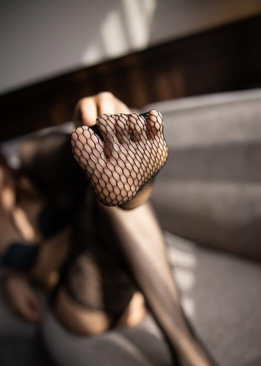 芝芝私域作品美少女直播比基尼视频合集7.24G