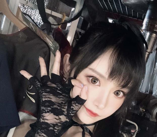 虎牙主播小鹿酱美腿黑丝作品集4.8G视频