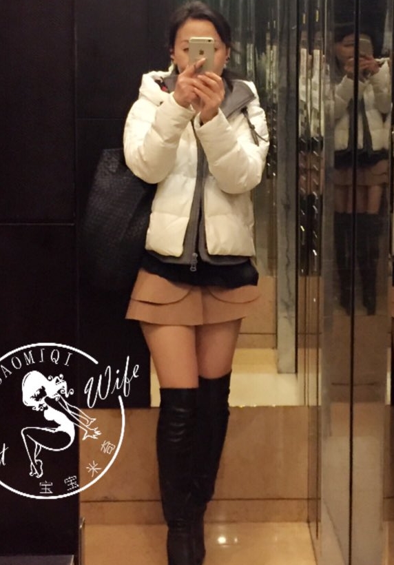 《米奇宝宝38v13.2g：绿帽老婆收藏视频》