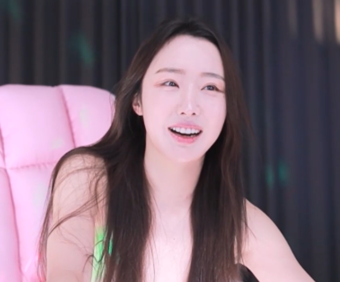 无水印韩国19+美女主播BJ顺德cool3333近期热舞诱惑[6v+1g][百度盘]