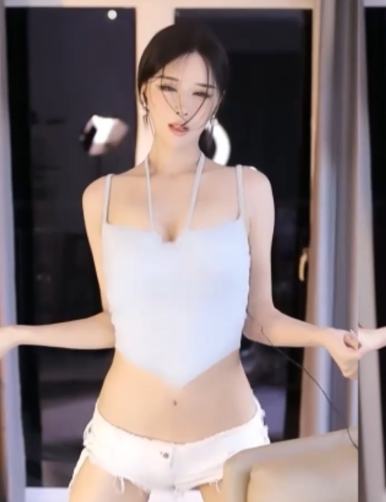 网易CC小恩雅AI热舞群，3V+270M视频更新，联系获取软件价格