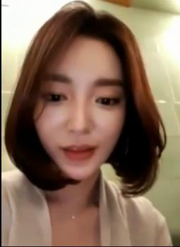 暗黑KTV妹子小美，身材性感温柔，视频展示精选服务员吸引顾客