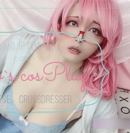 日本伪娘火爆网络的性感小合集