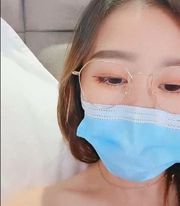 超级人气的虎牙宅男鲍神