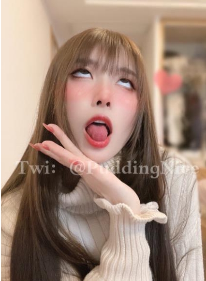 高颜值COSER布丁dafa啾啾合集：多样风格，精彩视频