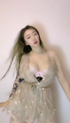 快手女神主播欣妹舞蹈合集：青春活力流连忘返，197个视频1.4G