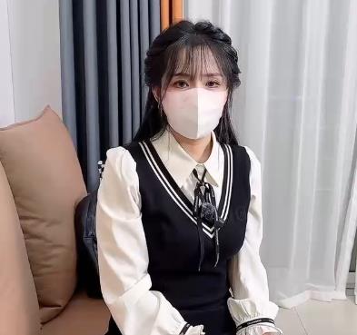 樱空桃桃合集1：20部作者自拍作品，10V-7.3G视频大小，继父儿媳、表妹、白丝新娘等角色精彩呈现！