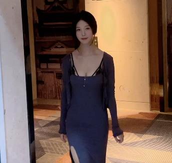 抖娘利世：老同学旧情复燃，1V1.8G爆火剧情团队