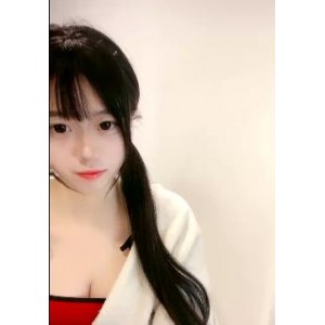 校花N子菠萝果酱完整版自拍视频，热度高颜值身材好，粉嫩可爱