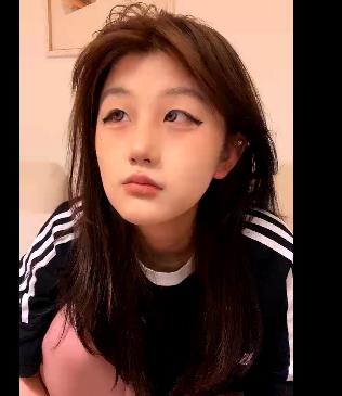 社保姬主播车衣直播，颜值身材在贤娆下载观看五小时大片