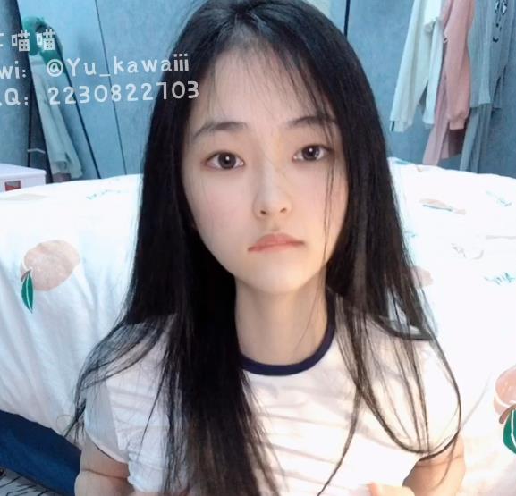 SSS级女神芋喵喵完美露脸作品下载，1V1.3G视频尽情欣赏