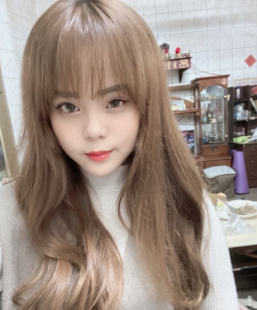 散打哥的台湾情侣泄密系列：3.54G视频震撼上线