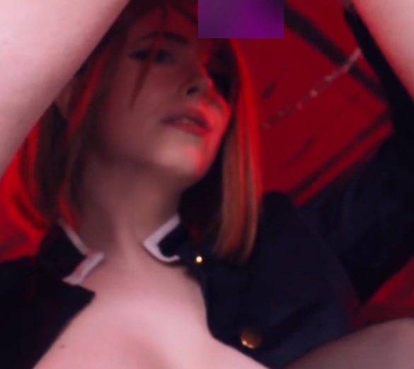 ，还让观众们尽情欣赏到她疯狂摆臀的精彩表演。想要一睹牛仔女郎的风采，不妨收藏这个令人陶醉的合集，让您在观赏的同时也能享受到视觉和心灵的双重满足。