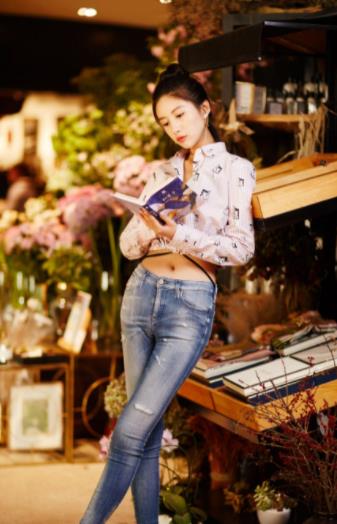 网络P站高颜值女孩优优珍贵合集：2.87G视频，经典游戏互动直播，单人福利推荐！