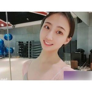 网红瑜伽老师周笔畅作品合集：31个视频+87张照片，总大小337MB