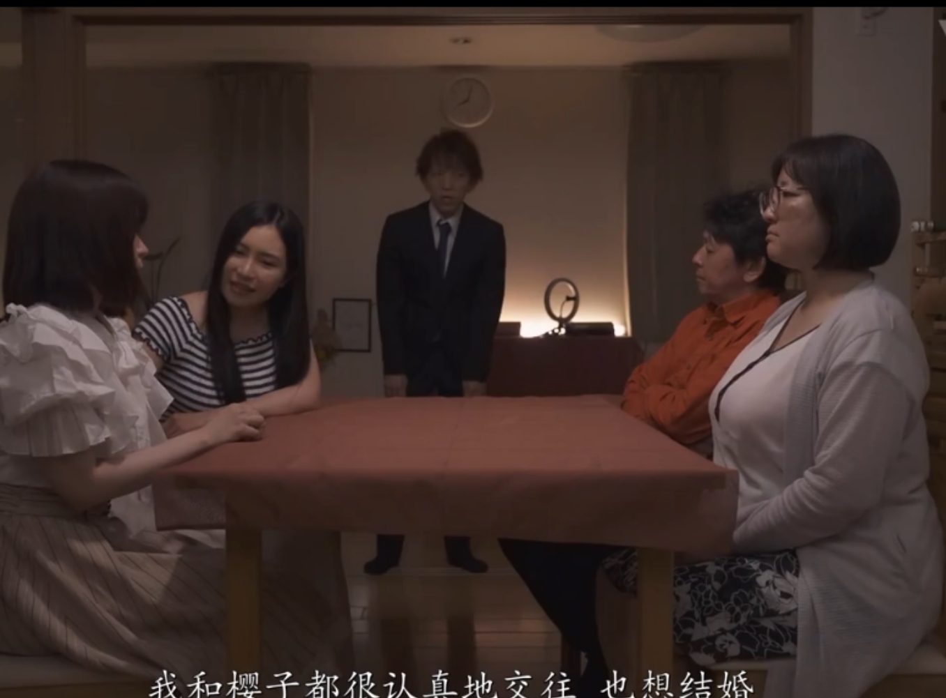 神秘女性探访上海，20V+28.4G精彩视频合集