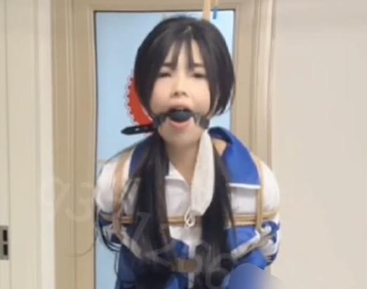 校花SM自拍露脸口罩束缚，可爱身材火爆58分钟观看