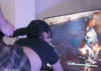 黑神话悟空：女友打断玩游戏，福利姬热度飙升