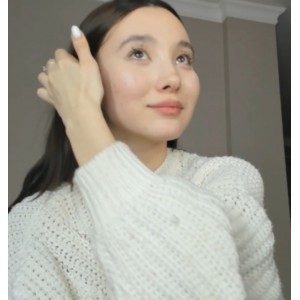 文静乖巧优雅气质，水甜美诱人，1v+3.15g视频分享
