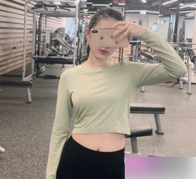 优质反差女：不二妹妹800P照片+63V短视频合集