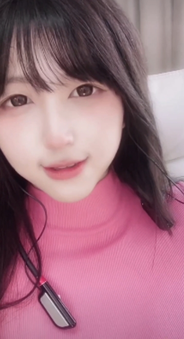 露两点大摆锤！1v观看量达928M，抖音兔柒柒火爆视频百度云资源涵盖精彩