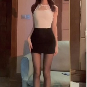 超火抖音不一样的变装视频