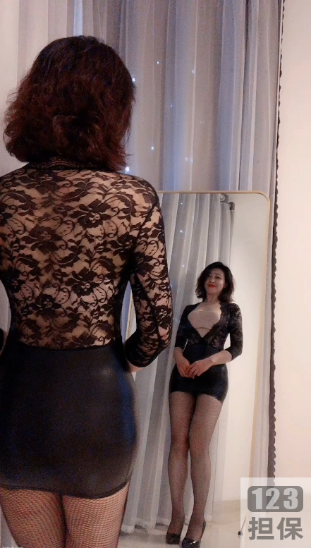 快手网红风采：梅子、哲妹儿、锦缎ZZ，20部视频尽显代表性