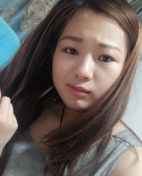 泄密女神张佳慧：14V视频28张照片曝光，百度盘分享！