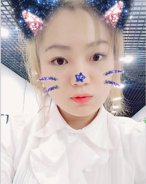 泄密女神张佳慧：14V视频28张照片曝光，百度盘分享！