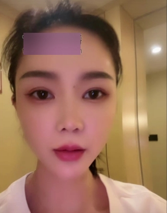 套路颜值扛把子筱月&樱桃双人口水福利大放送！