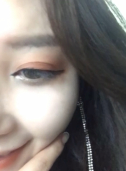 妖Baby福利视频1V2.76G，快手主播与粉丝一对一，百度盘存储