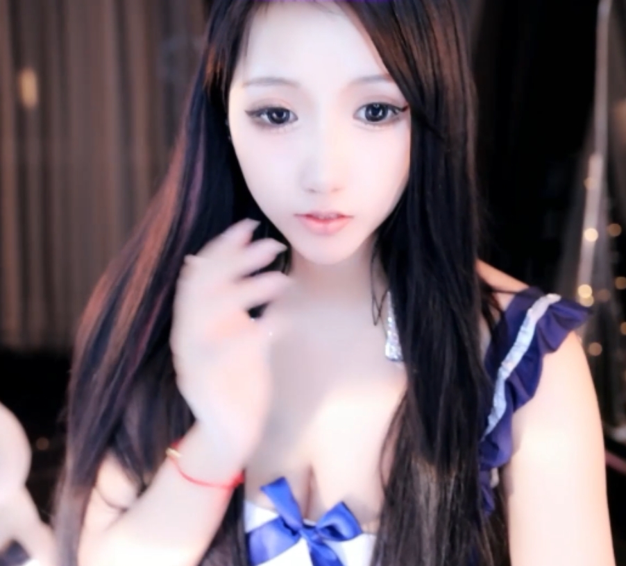 网易CC最新视频：雅恩北北大尺擦边33v7.8g，收藏量飙升，新增黄瓜元素，百度搜索热度高