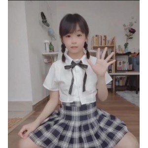 罗布林与rindiary自拍高清作品合集4：英文名男友，31V-5.8G资源下载