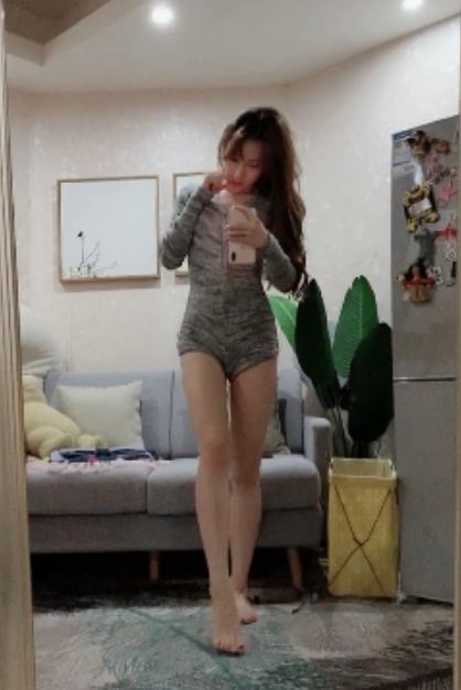 火辣舞姿直播福利合集25.5G，陈禹蒙主播精彩表演，60个视频补链压缩包解压