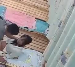 监控曝光！前男友闯入幼师宿舍，女主遭遇QJ事件，16分钟视频曝光！