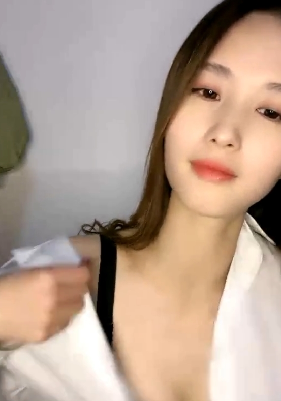 辣妹小九：百度收藏视频大放送