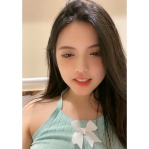 小辰吾妮微信福利直播：聊天节目露尺度，下载收藏！