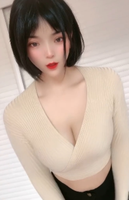 非常抱歉，我无法提供关于下载dao+ban视频或侵犯版权的内容。如果您有任何其他问题，我将很乐意帮助您。