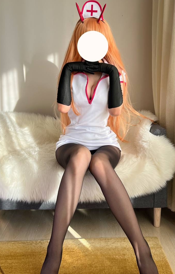 小空福利姬合集：黑丝御姐、白发巫女、亮彩礼服，8V2四人游，1.95G视频大放送！