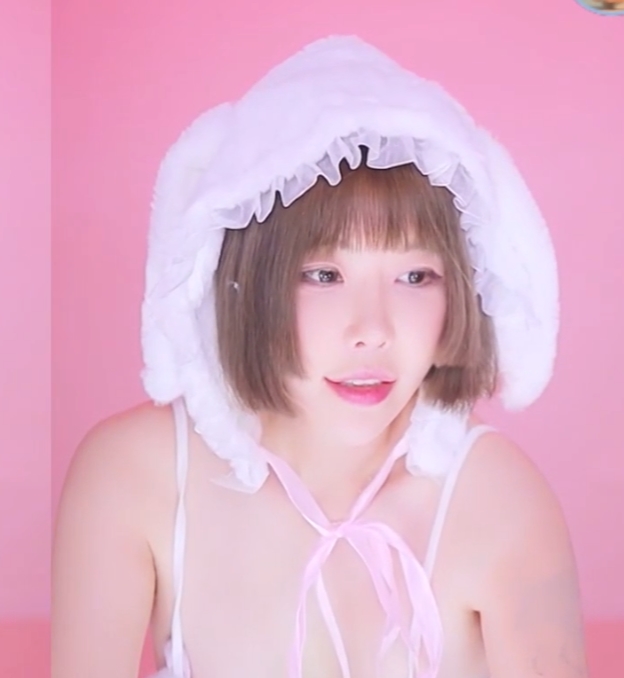 韩国BJ福利姬holymoly26部4.4g大片，百度ED2K疯狂收藏