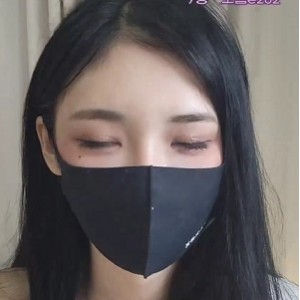 韩国萌妹iamriri80v21g视频收藏114，清新可爱引关注