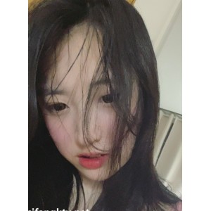 ubryun：反差小狗的私拍之旅，121张照片+3.1G视频露脸OF