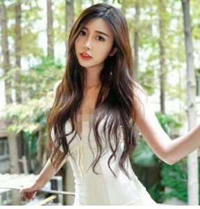 御姐轻熟少女萌汁户外作品大合集：逆战钢枪小公举龙珠主播丝袜福利