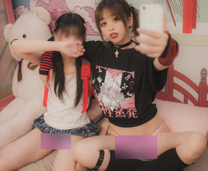 杪夏人气主播合集：性感小鹿装骑士浮力姬，粉嫩多汁技能保养，18套15.8G精彩作品下载