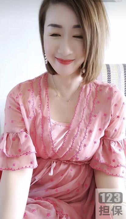 河北网红美琳姐魅力视频合集，8个精彩短片尽显豹纹裙风采与个性魅力